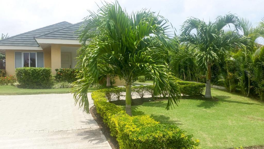 Villa @ The Palms Priory 外观 照片